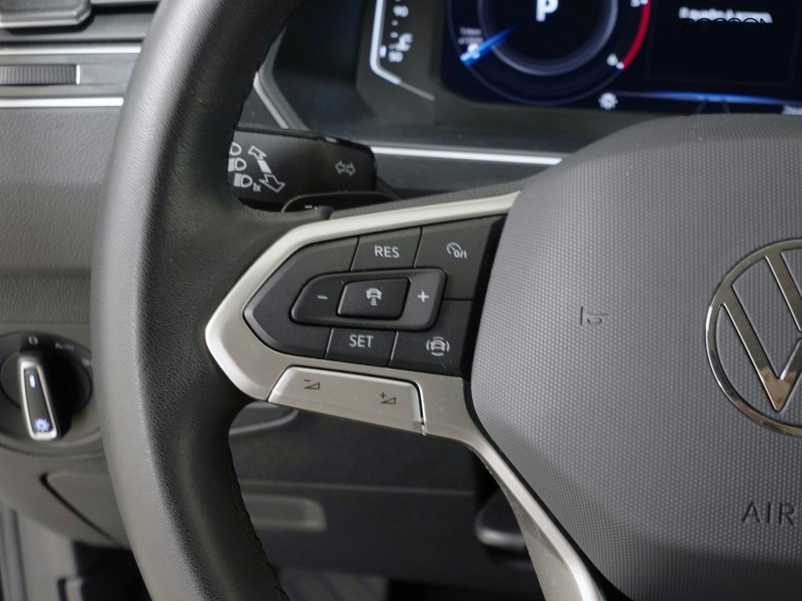 24 - Volkswagen Tiguan 2.0 tdi scr 150cv elegance dsg