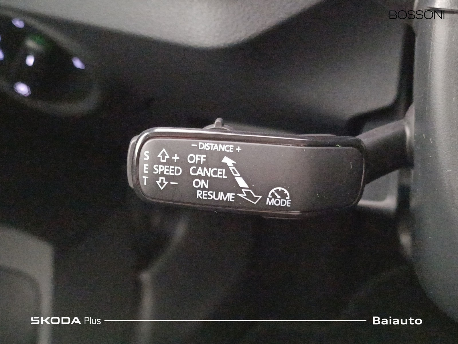 17 - Skoda Kamiq 1.0 g-tec 90cv ambition