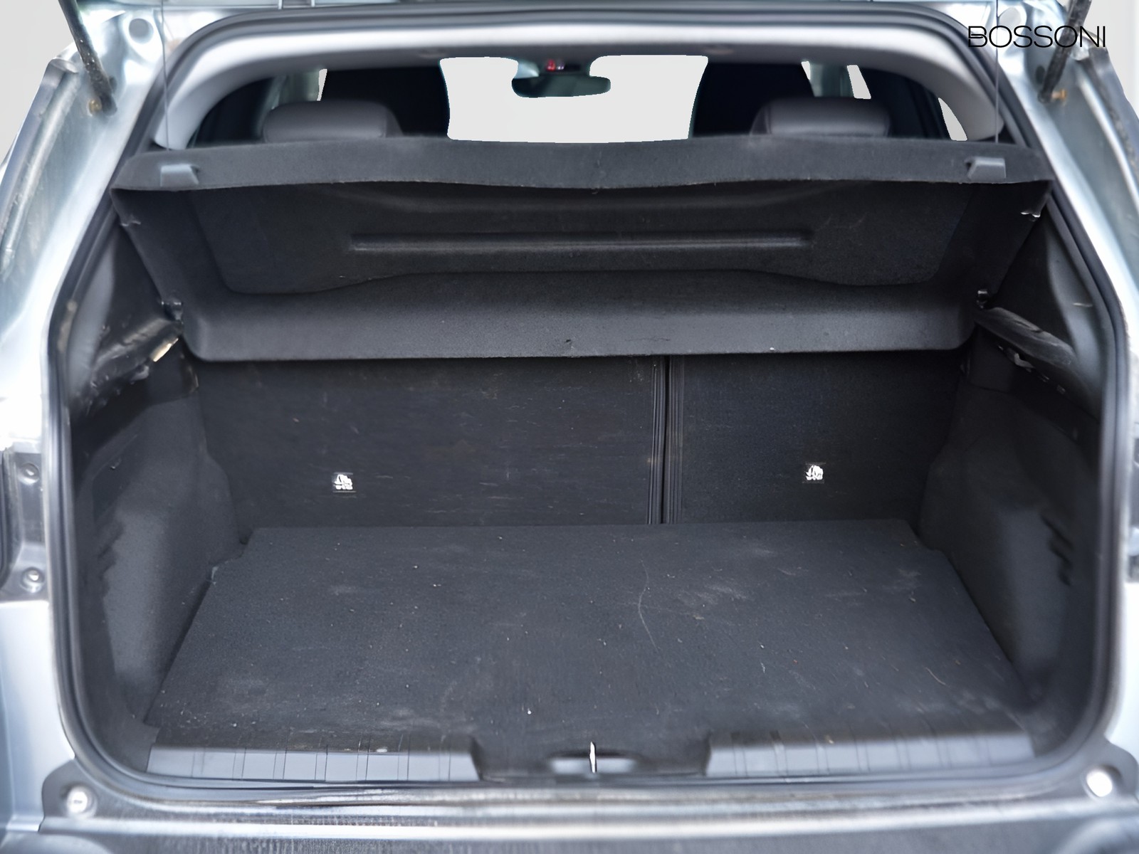 14 - Jeep Avenger 1.2 turbo 100cv summit fwd
