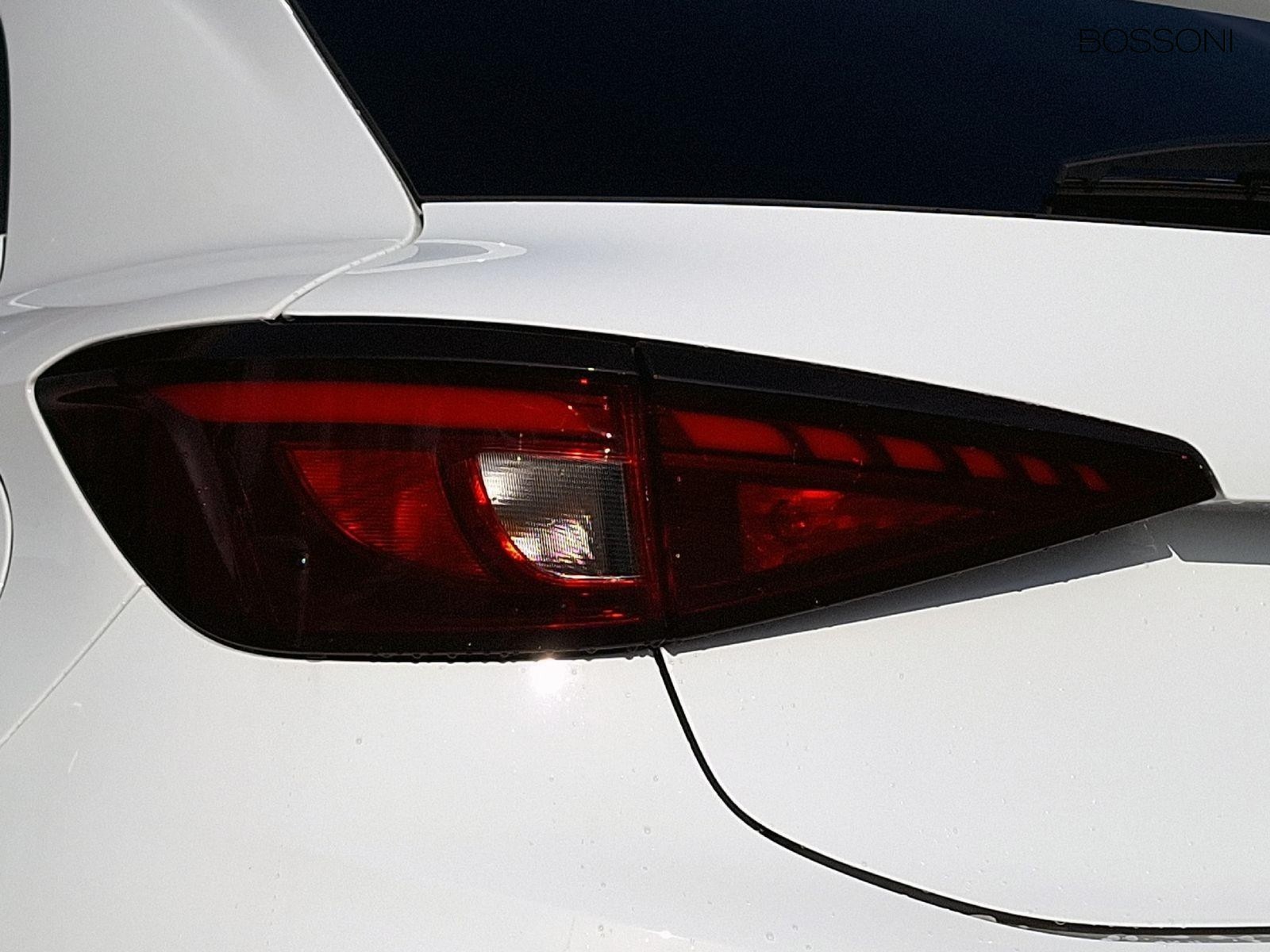 14 - Mg MG3 1.5 hybrid+ luxury