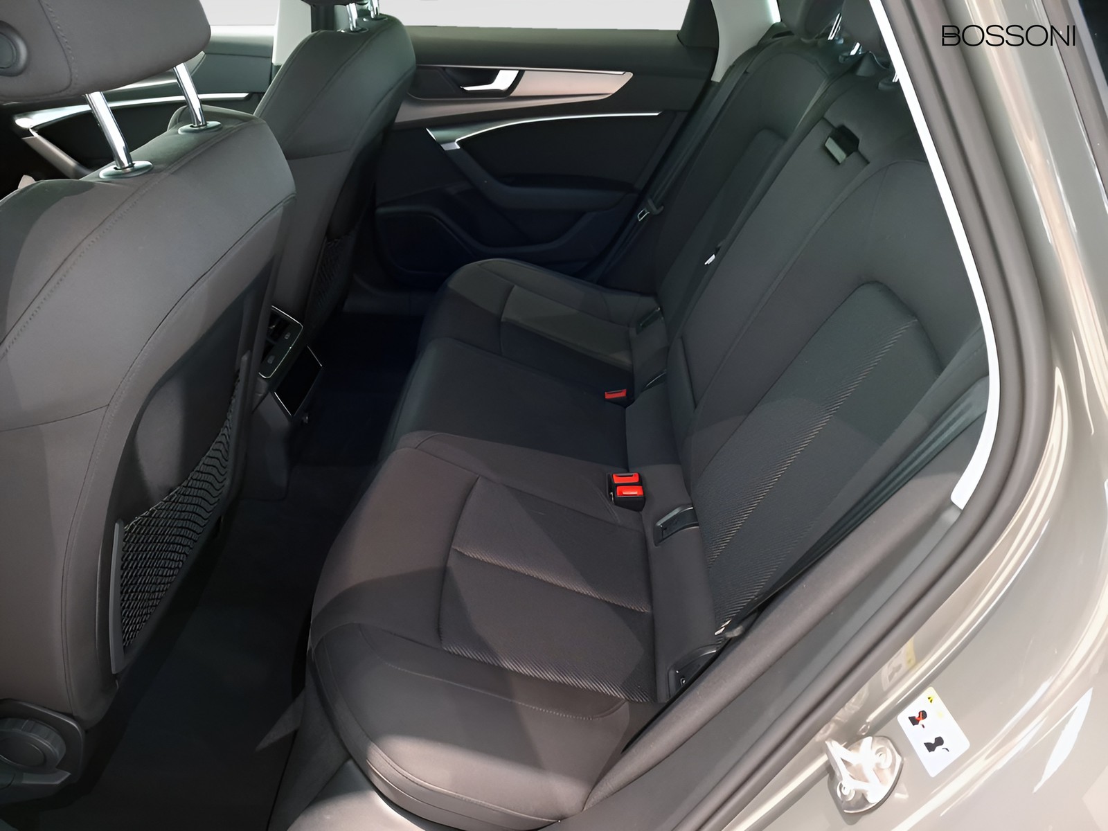 12 - Audi A6 avant 40 2.0 tdi mhev 12v s line edition quattro ultra s tronic