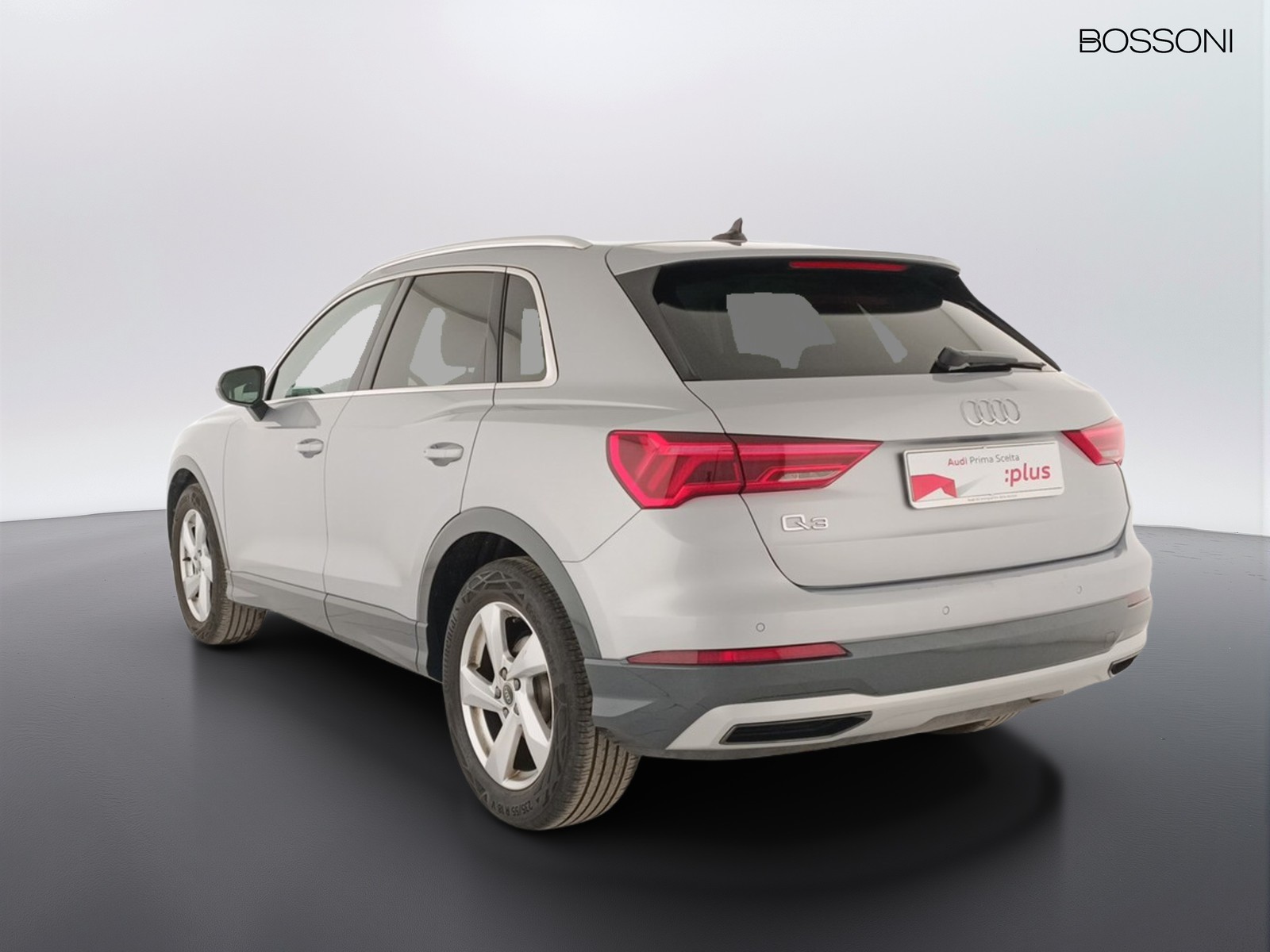 4 - Audi Q3 35 2.0 tdi business advanced s tronic