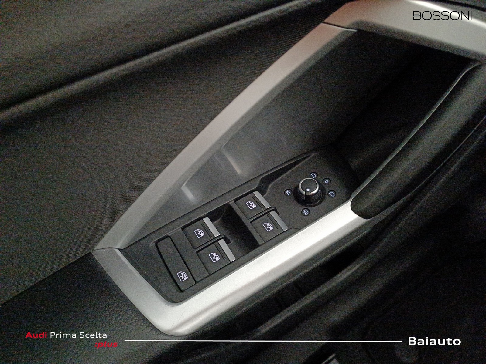 20 - Audi Q3 35 2.0 tdi business advanced s tronic