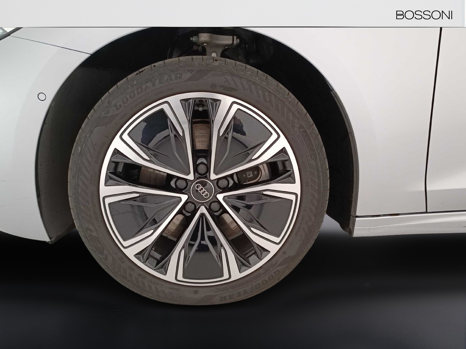 11 - Audi A5 avant 2.0 tdi mhev+ 204cv business advanced