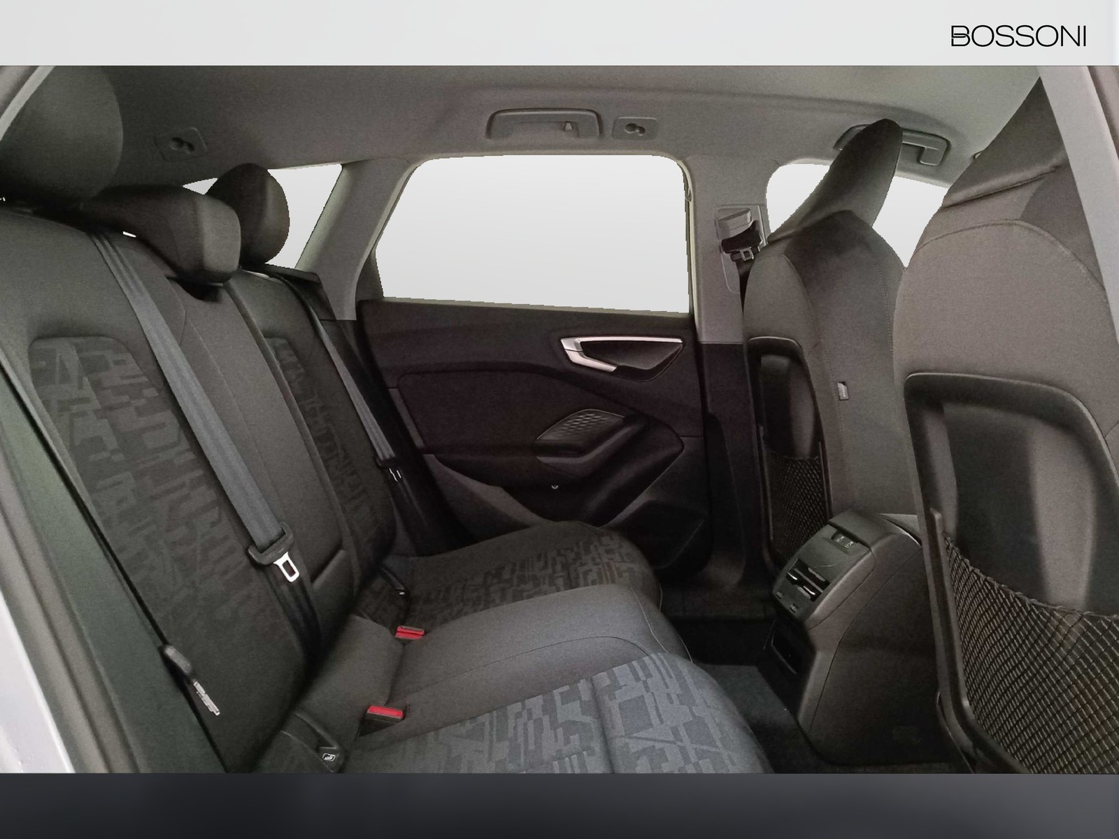 30 - Audi A5 avant 2.0 tdi mhev+ 204cv business advanced