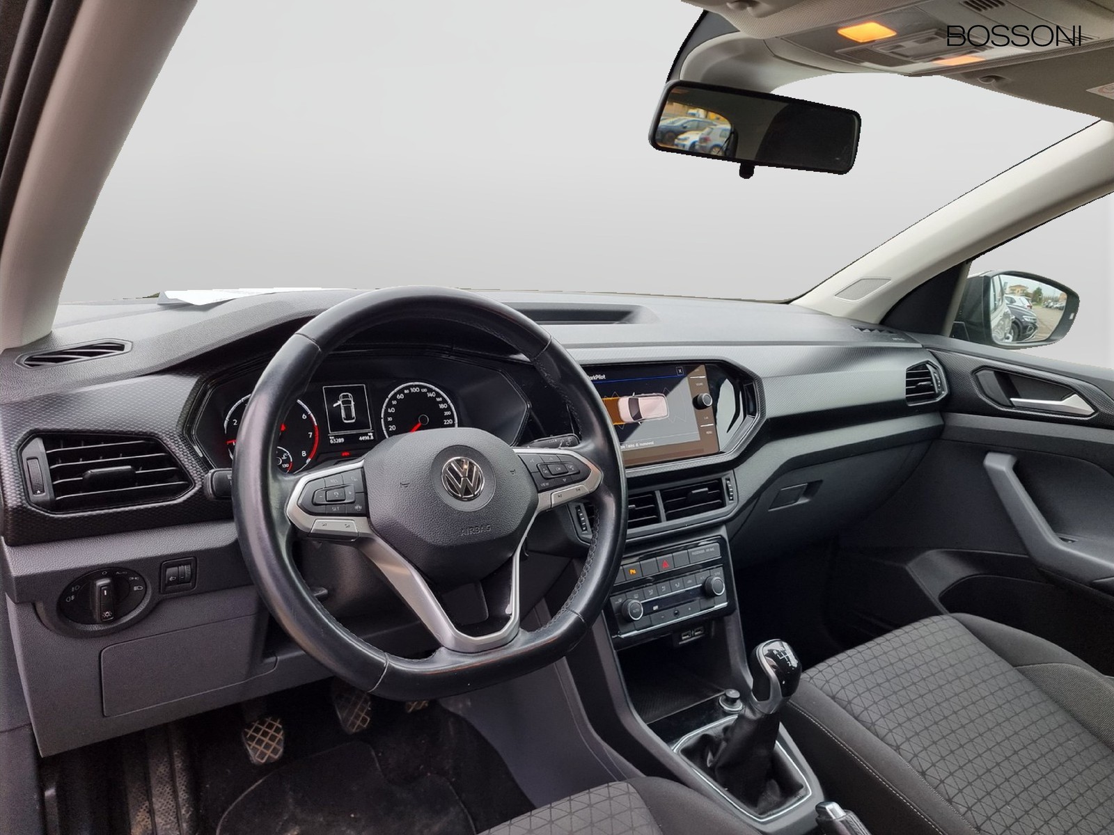 6 - Volkswagen T-Cross 1.0 tsi first edition