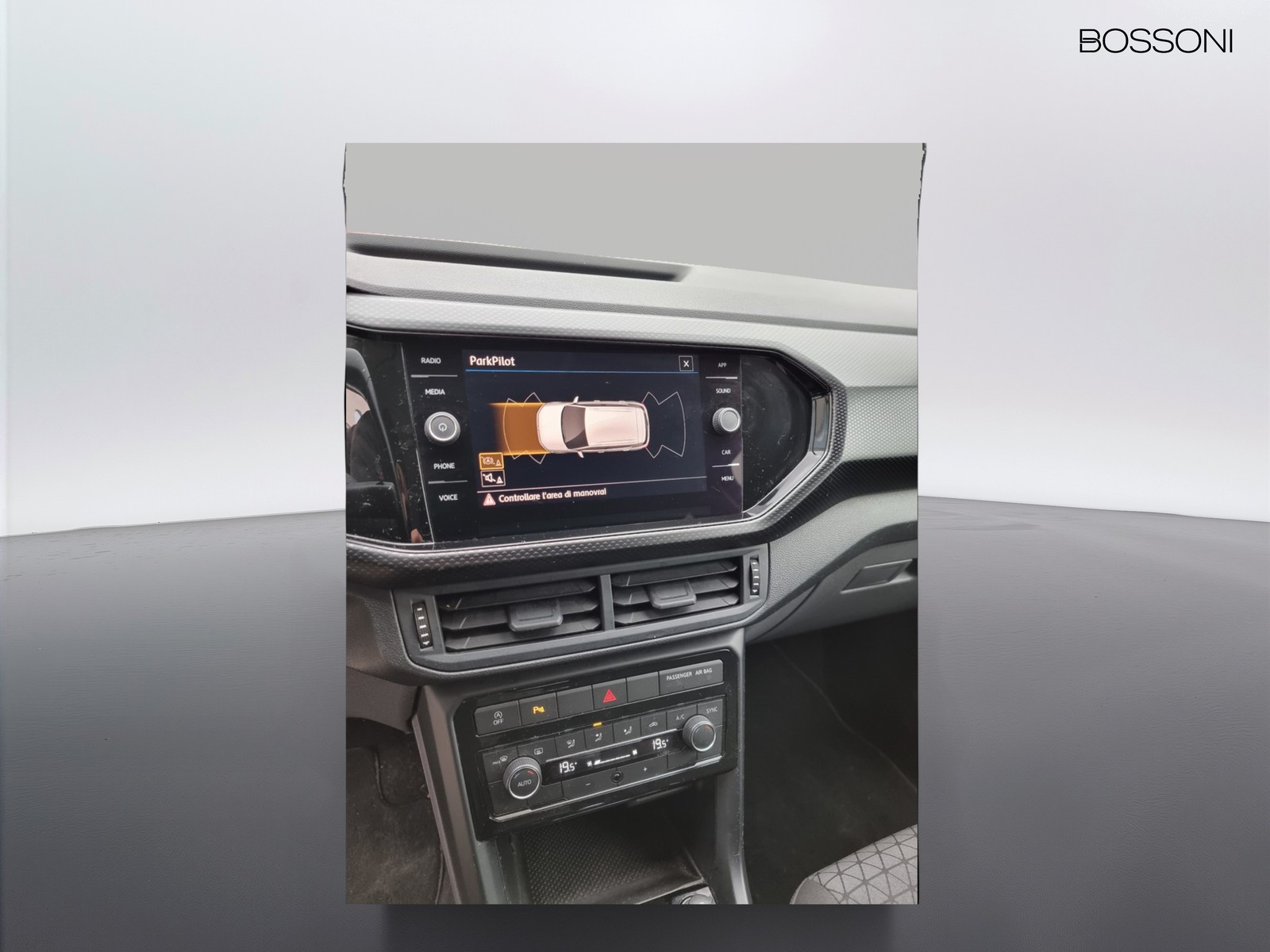9 - Volkswagen T-Cross 1.0 tsi first edition