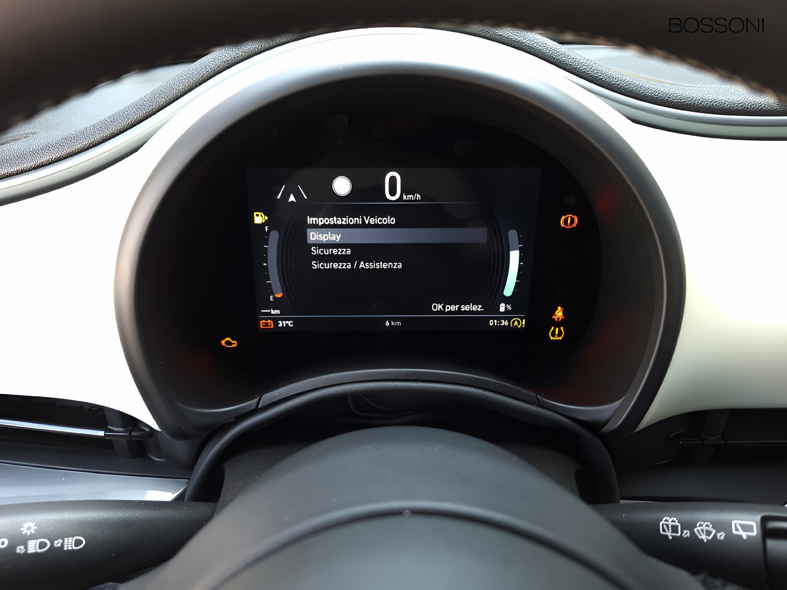 9 - Fiat 500 1.0 hybrid la prima