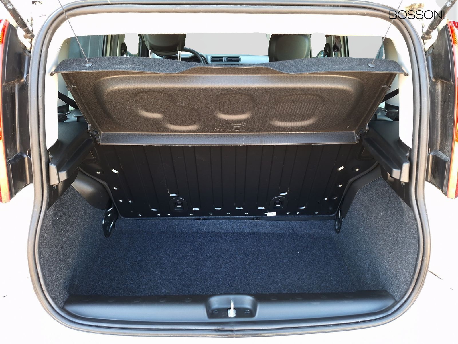 6 - Fiat Panda 1.0 firefly hybrid 70cv s&s