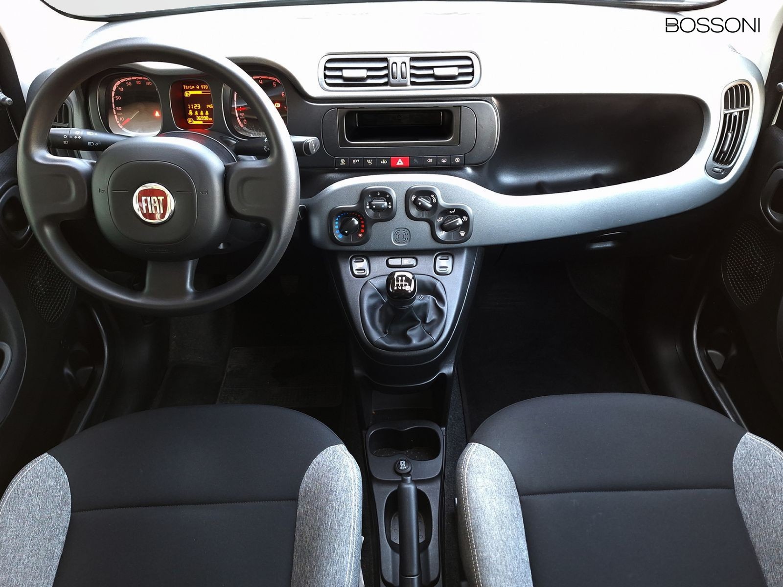 8 - Fiat Panda 1.0 firefly hybrid 70cv s&s