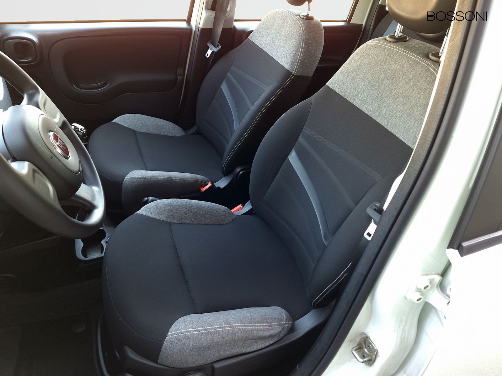 11 - Fiat Panda 1.0 firefly hybrid 70cv s&s