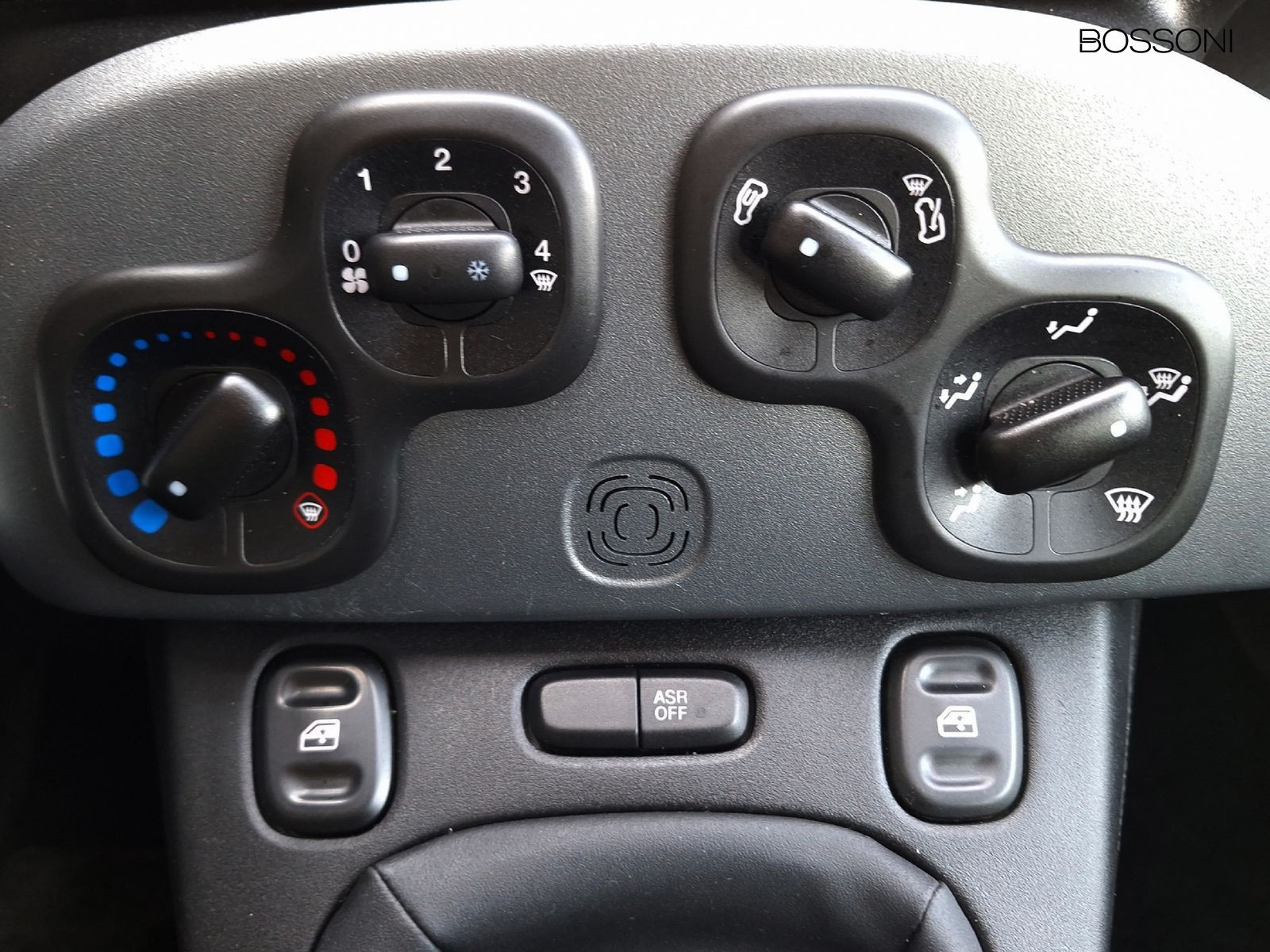 17 - Fiat Panda 1.0 firefly hybrid 70cv s&s
