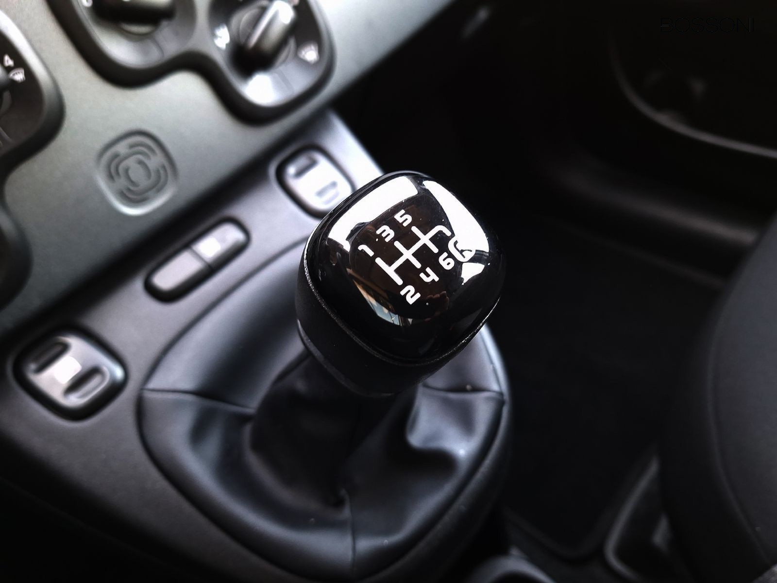 18 - Fiat Panda 1.0 firefly hybrid 70cv s&s