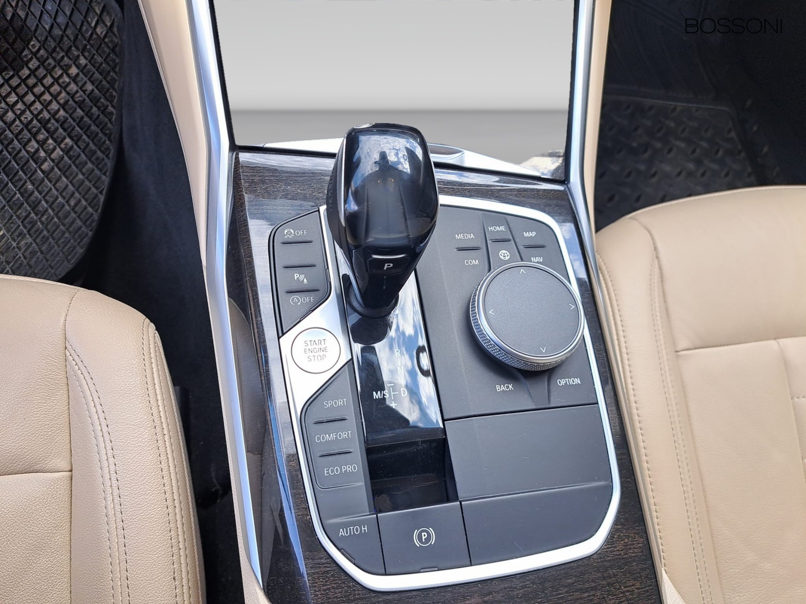 10 - BMW Serie 3 touring 320d luxury steptronic