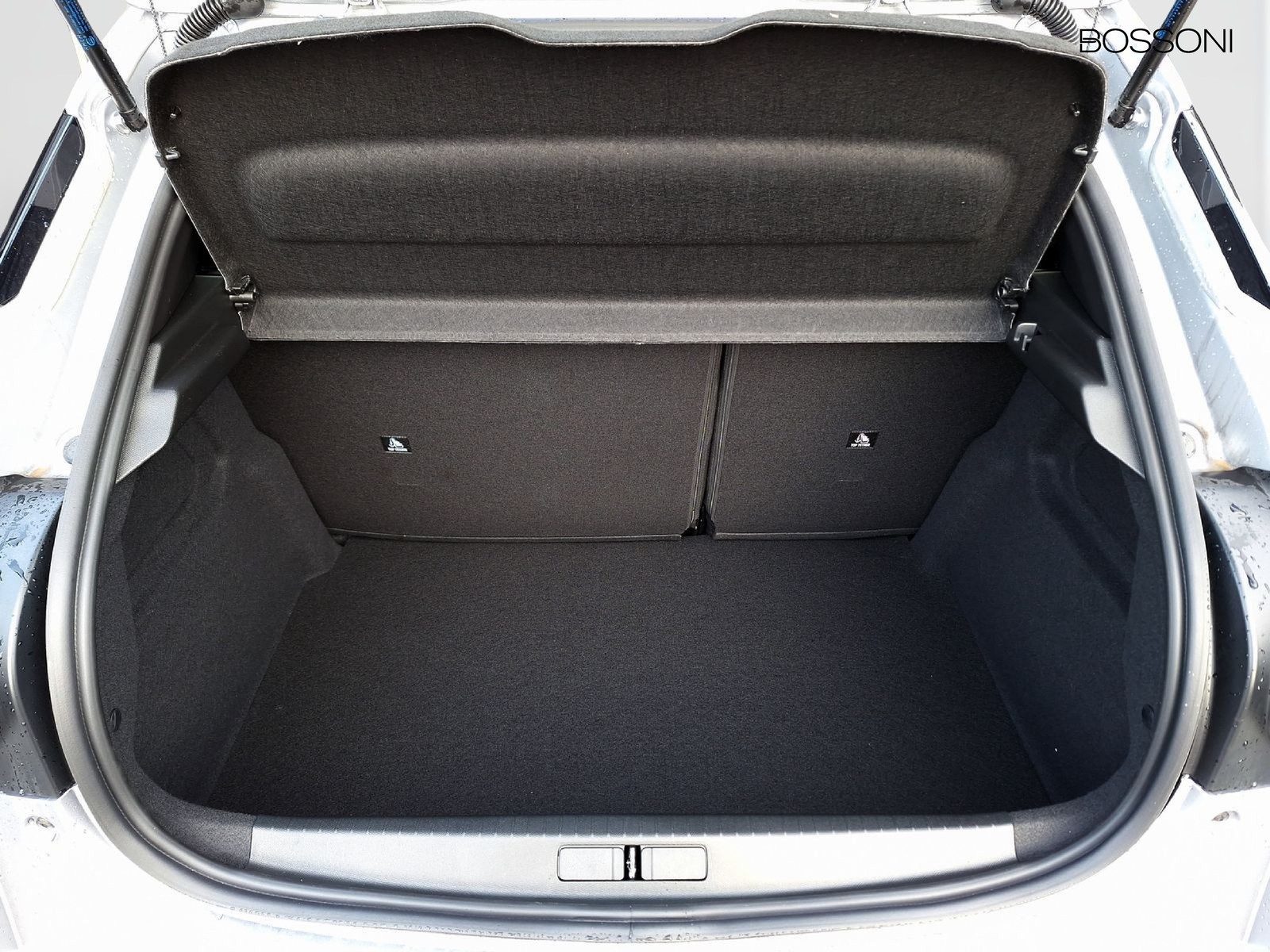 6 - Lancia Ypsilon 1.2 mhev 110cv e-dct