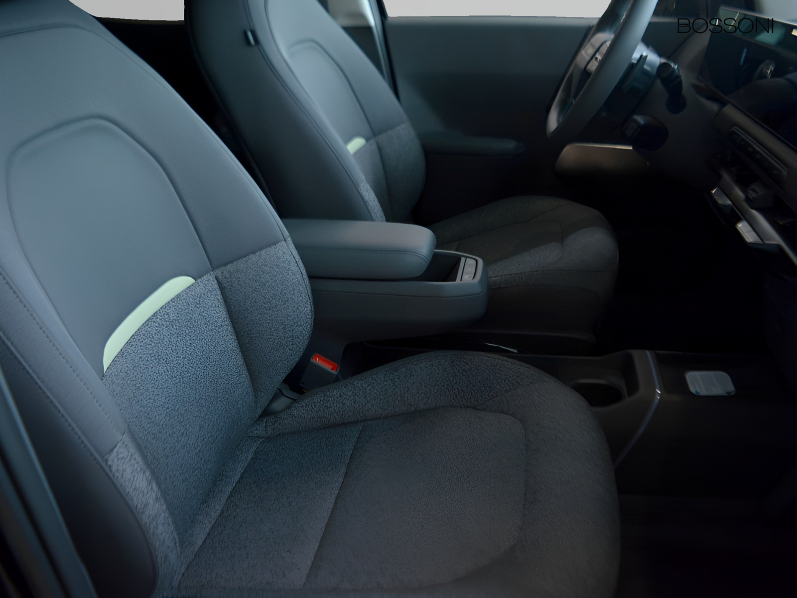 5 - Kia EV2 42,2 kwh earth