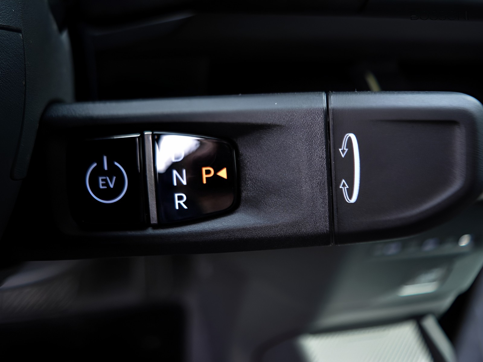 12 - Kia EV2 42,2 kwh earth
