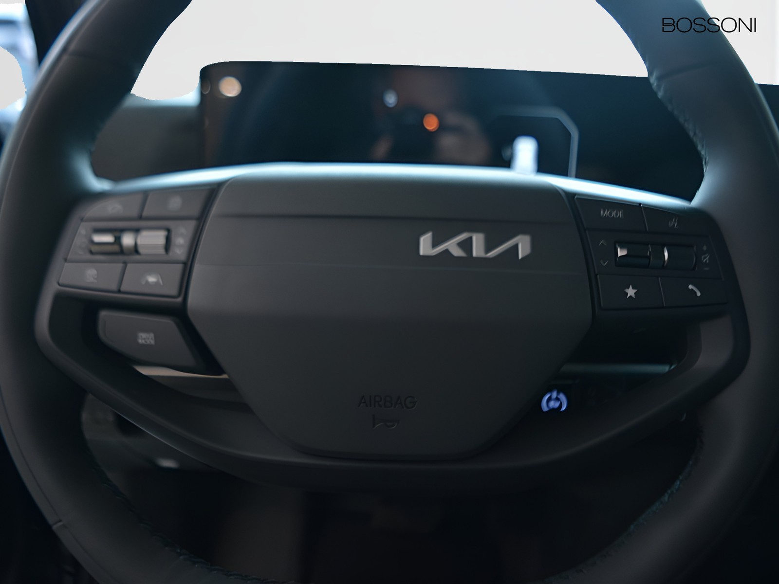 18 - Kia EV2 42,2 kwh earth