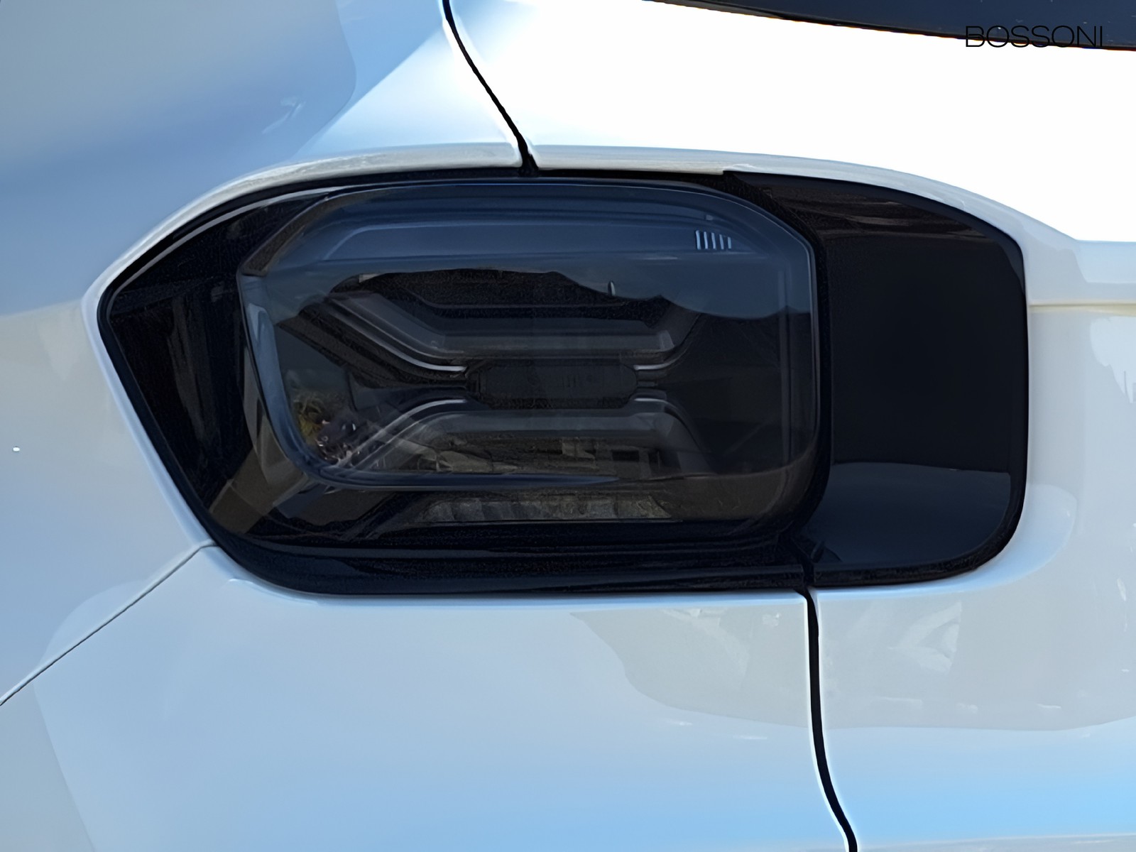 15 - Jeep Avenger 1.2 turbo e-hybrid mhev 110cv summit fwd edct6