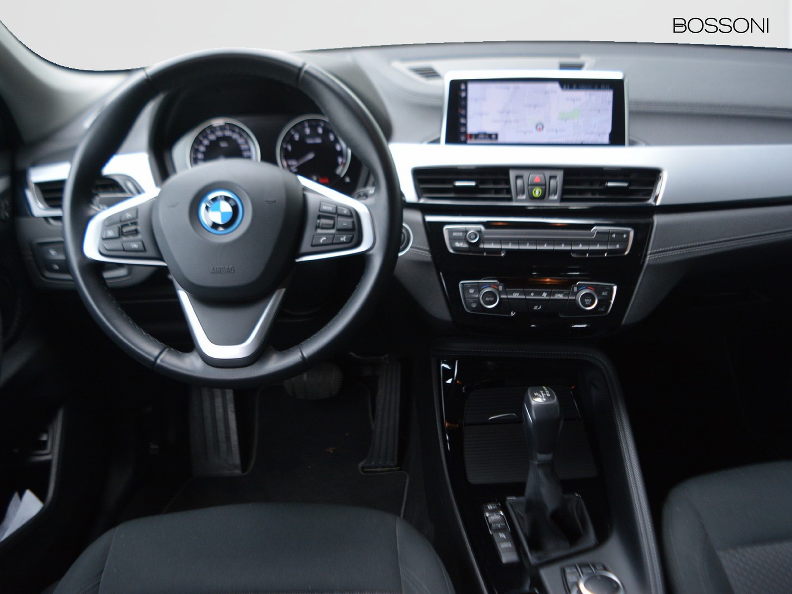 9 - BMW X2 25e xdrive business x steptronic