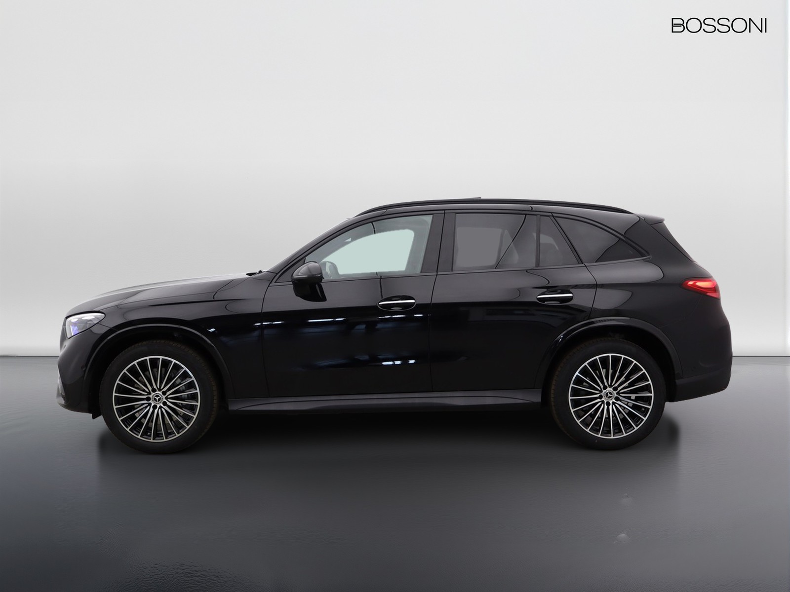 3 - Mercedes GLC suv 220 d amg line advanced 4matic 9g-tronic