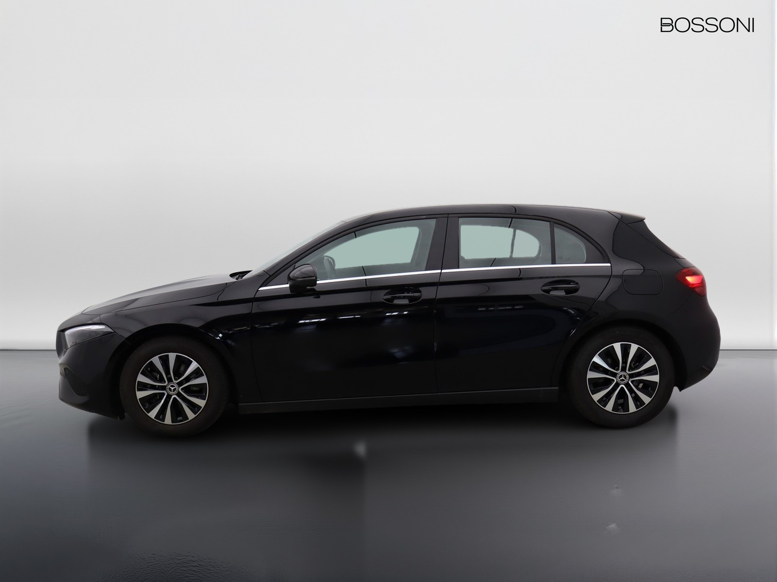 3 - Mercedes Classe A 180 d advanced speedshift dct amg 8g