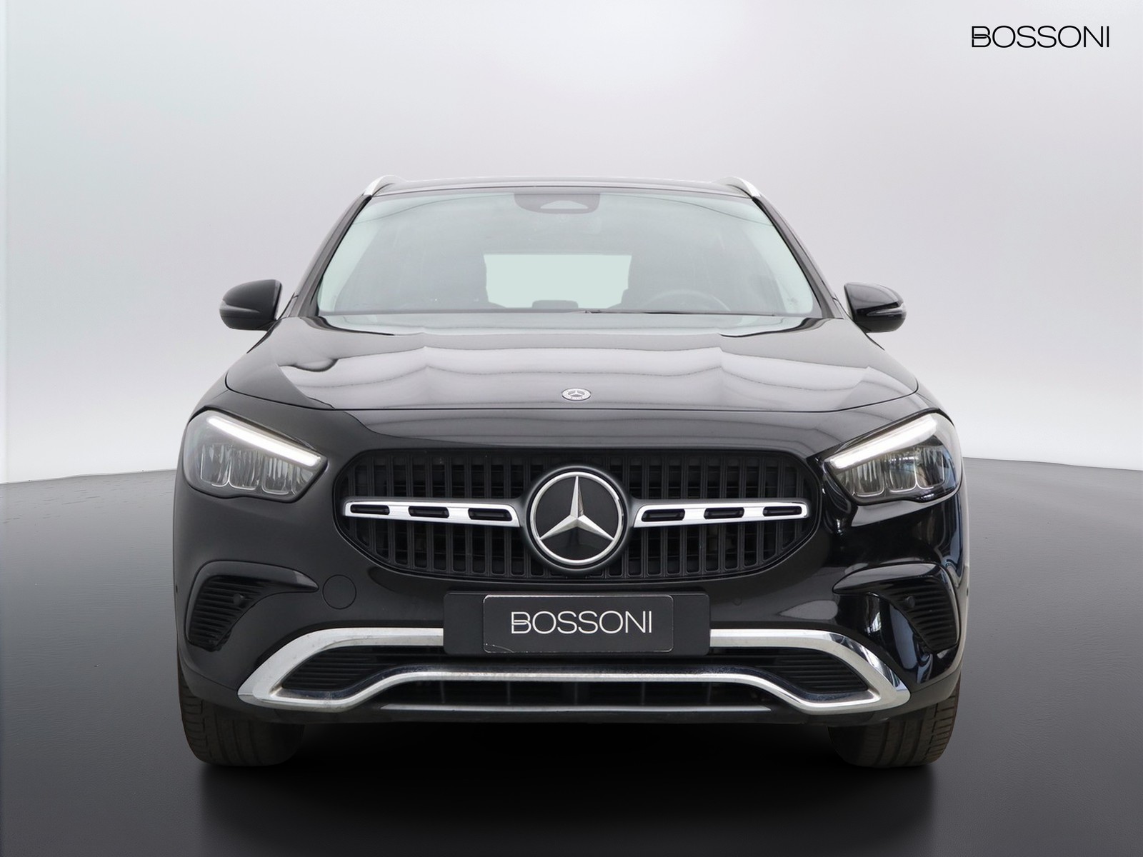 2 - Mercedes GLA 200 d progressive advanced plus 8g-dct
