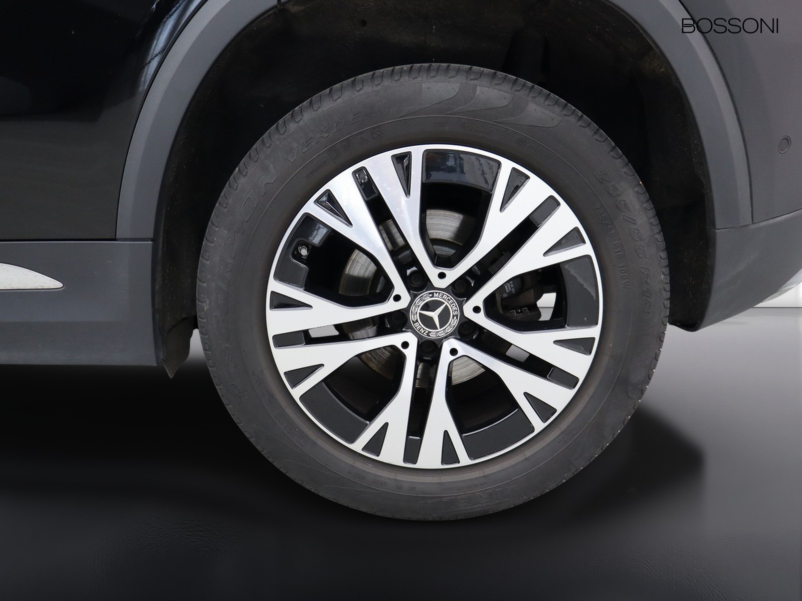 4 - Mercedes GLA 200 d progressive advanced plus 8g-dct