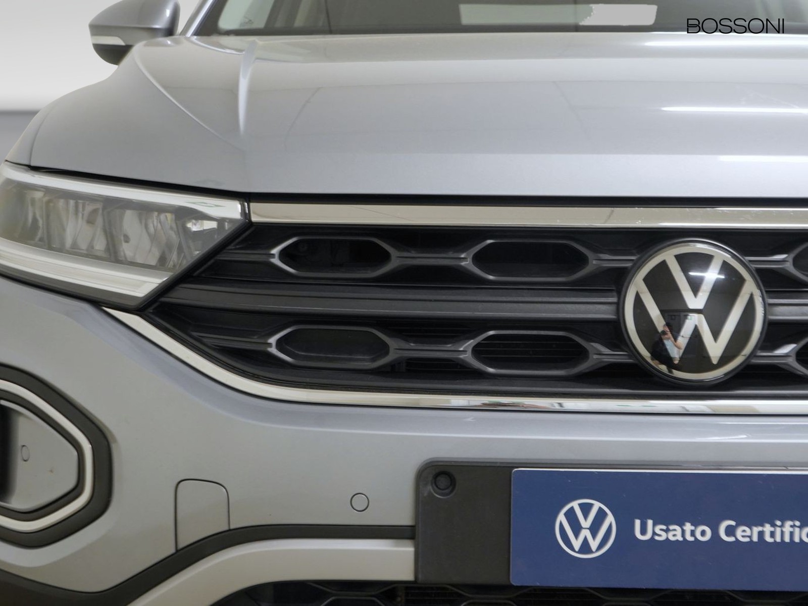 14 - Volkswagen T-Roc 2.0 tdi scr 115cv life