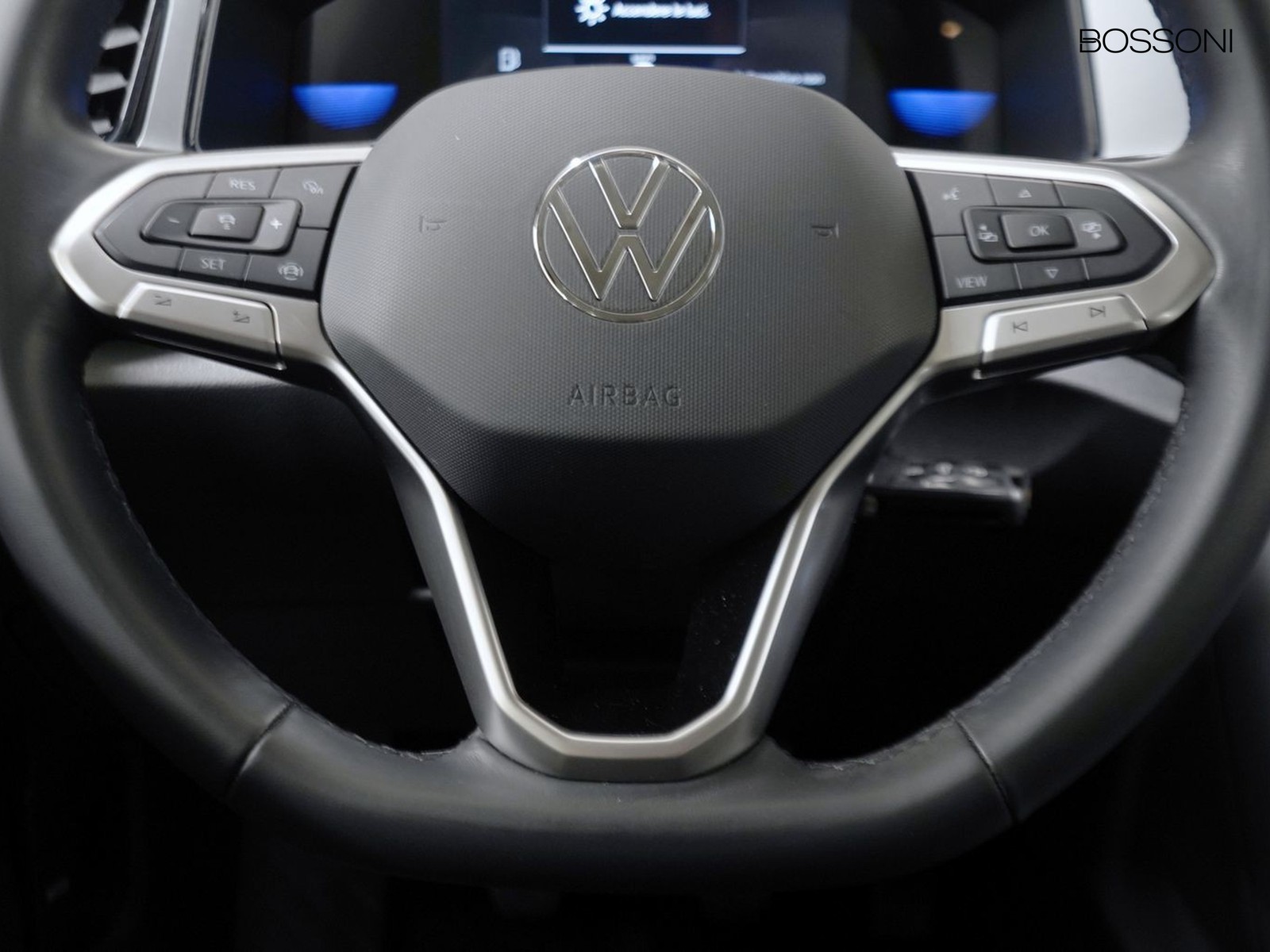 15 - Volkswagen T-Roc 2.0 tdi scr 115cv life