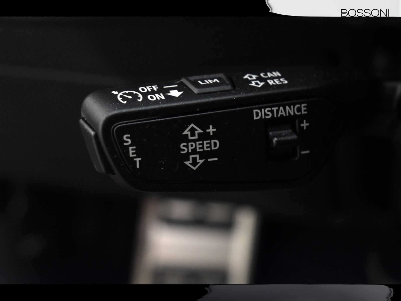 18 - Audi A3 allstreet 2.0 tdi 150cv identity contrast s tronic