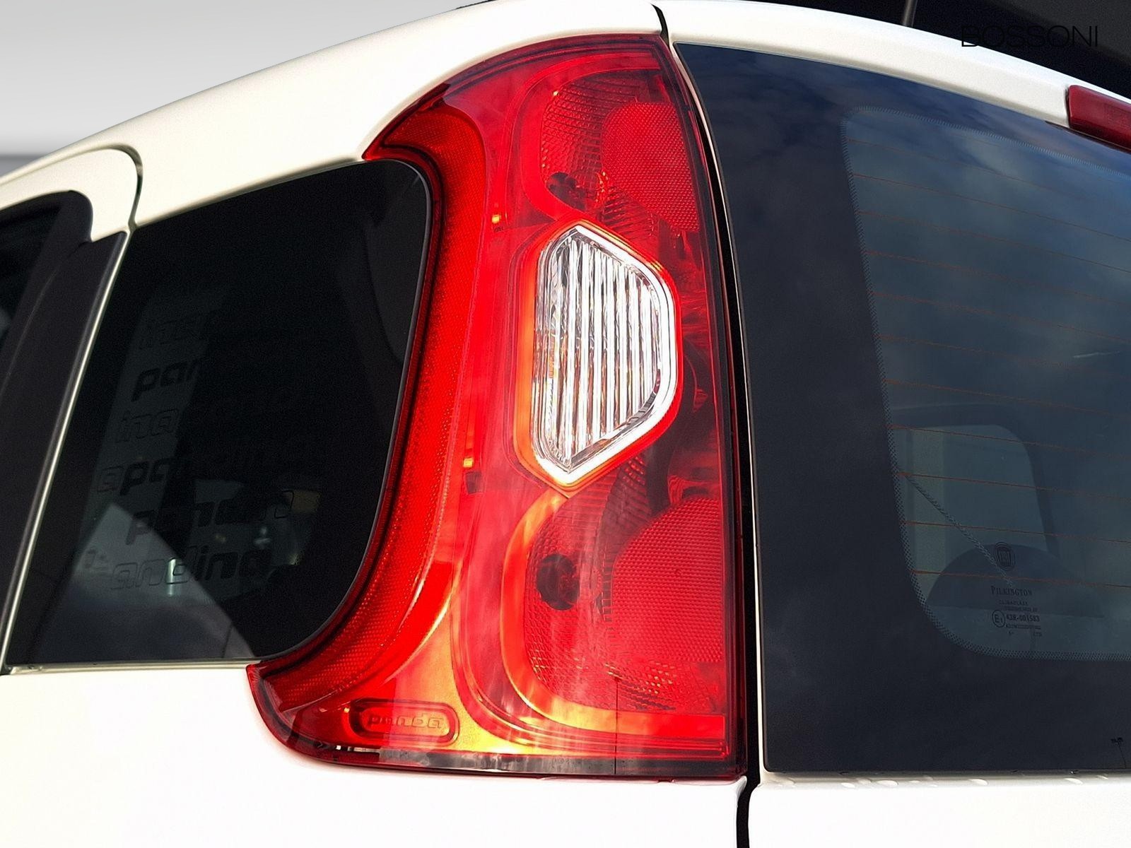 15 - Fiat Pandina 1.0 firefly hybrid 65cv icon s&s 5p.ti