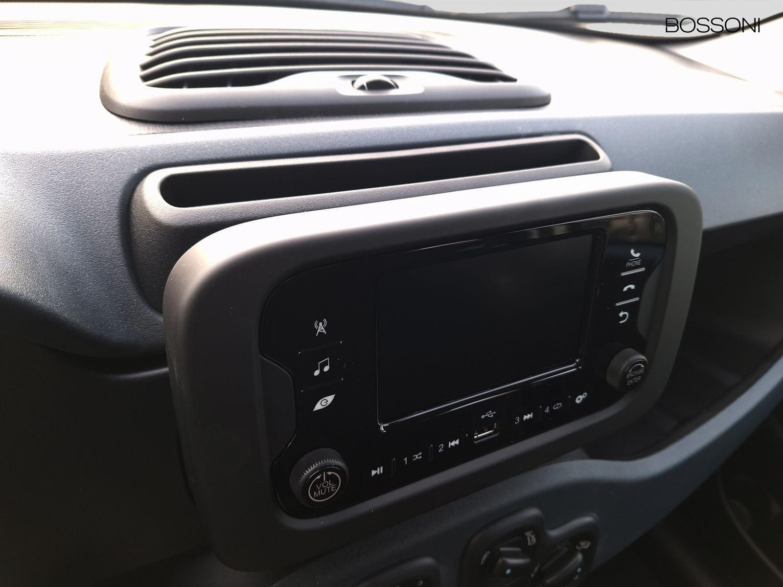 16 - Fiat Pandina 1.0 firefly hybrid 65cv icon s&s 5p.ti
