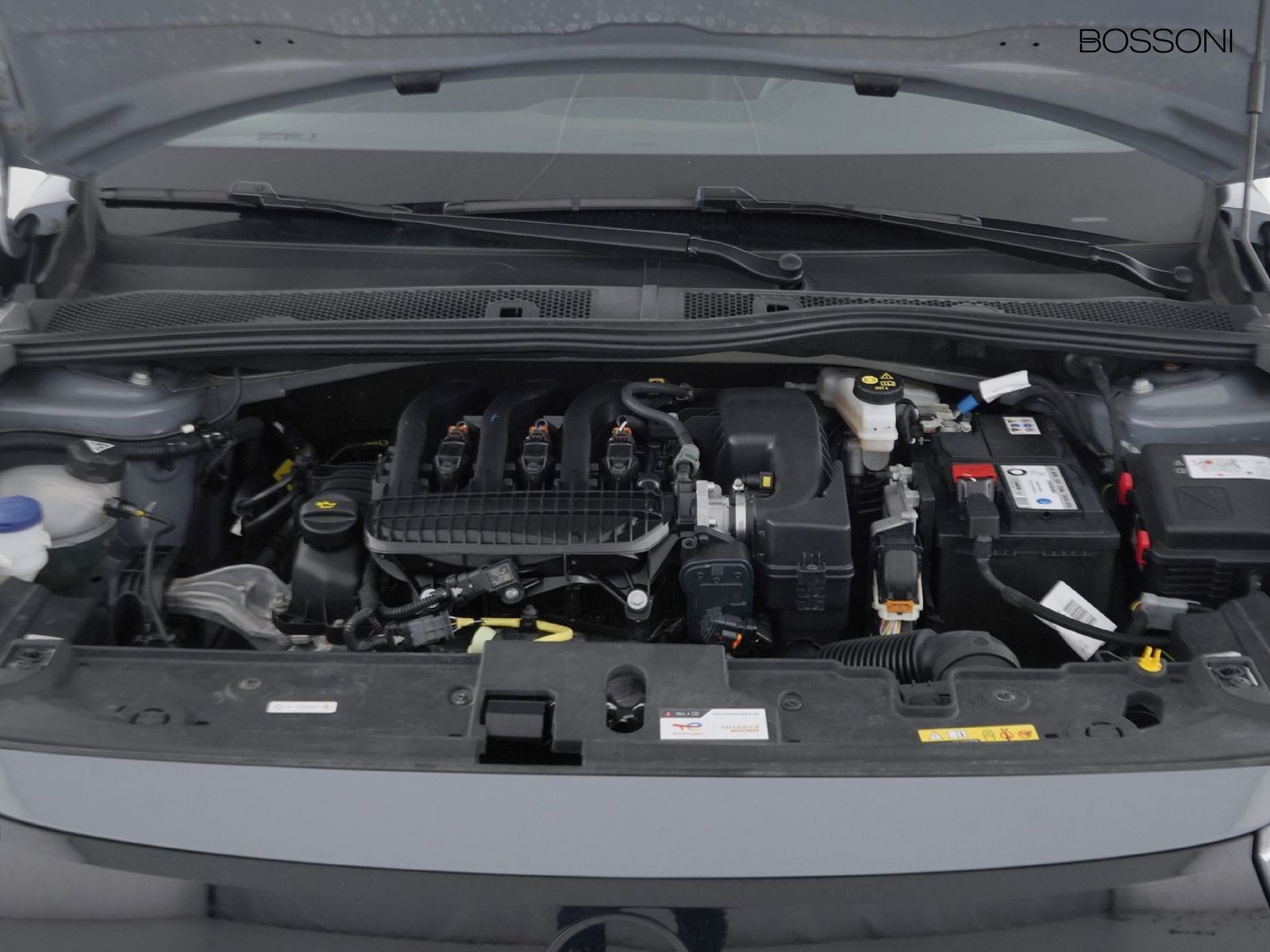 11 - Opel Corsa 1.2 75cv gs s&s