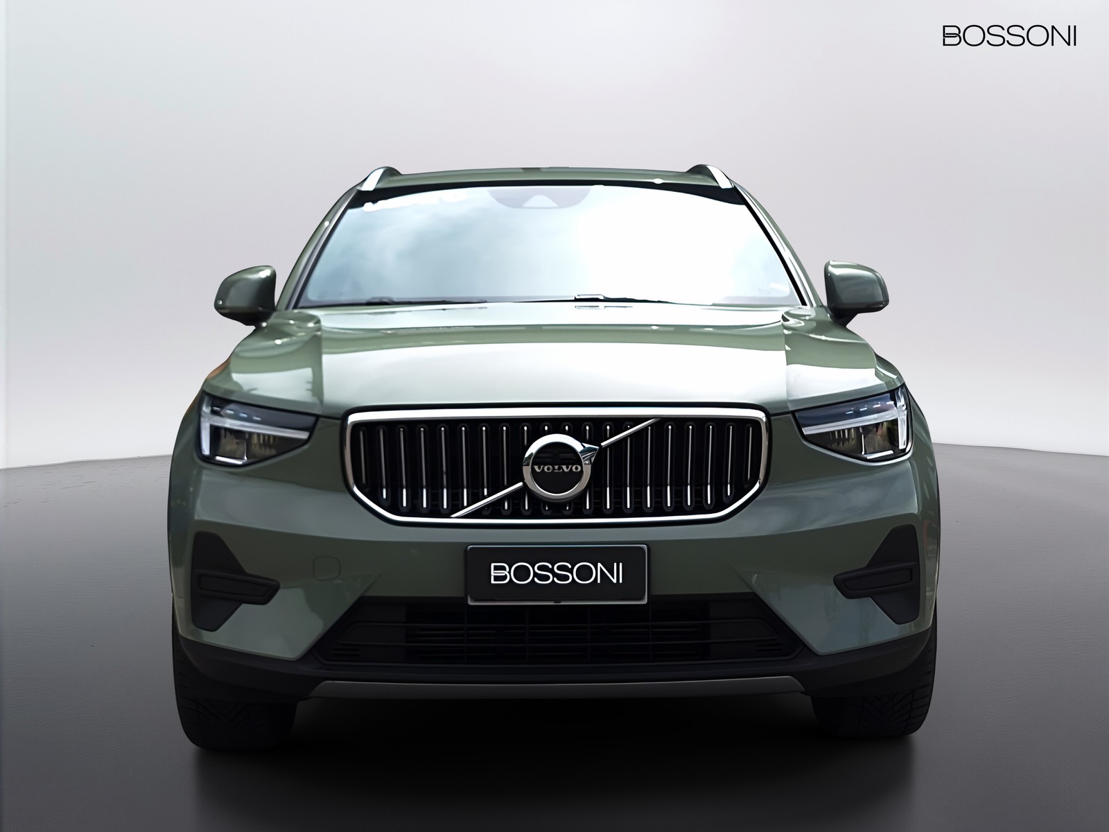 2 - Volvo XC40 1.5 t4 recharge plug-in-hybrid core automatico