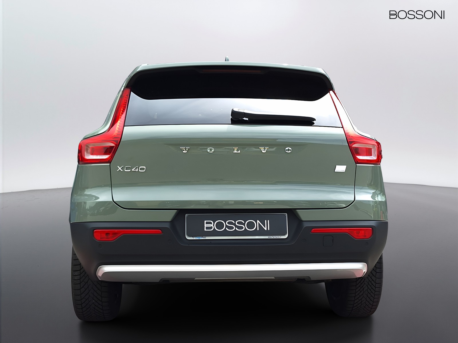 5 - Volvo XC40 1.5 t4 recharge plug-in-hybrid core automatico
