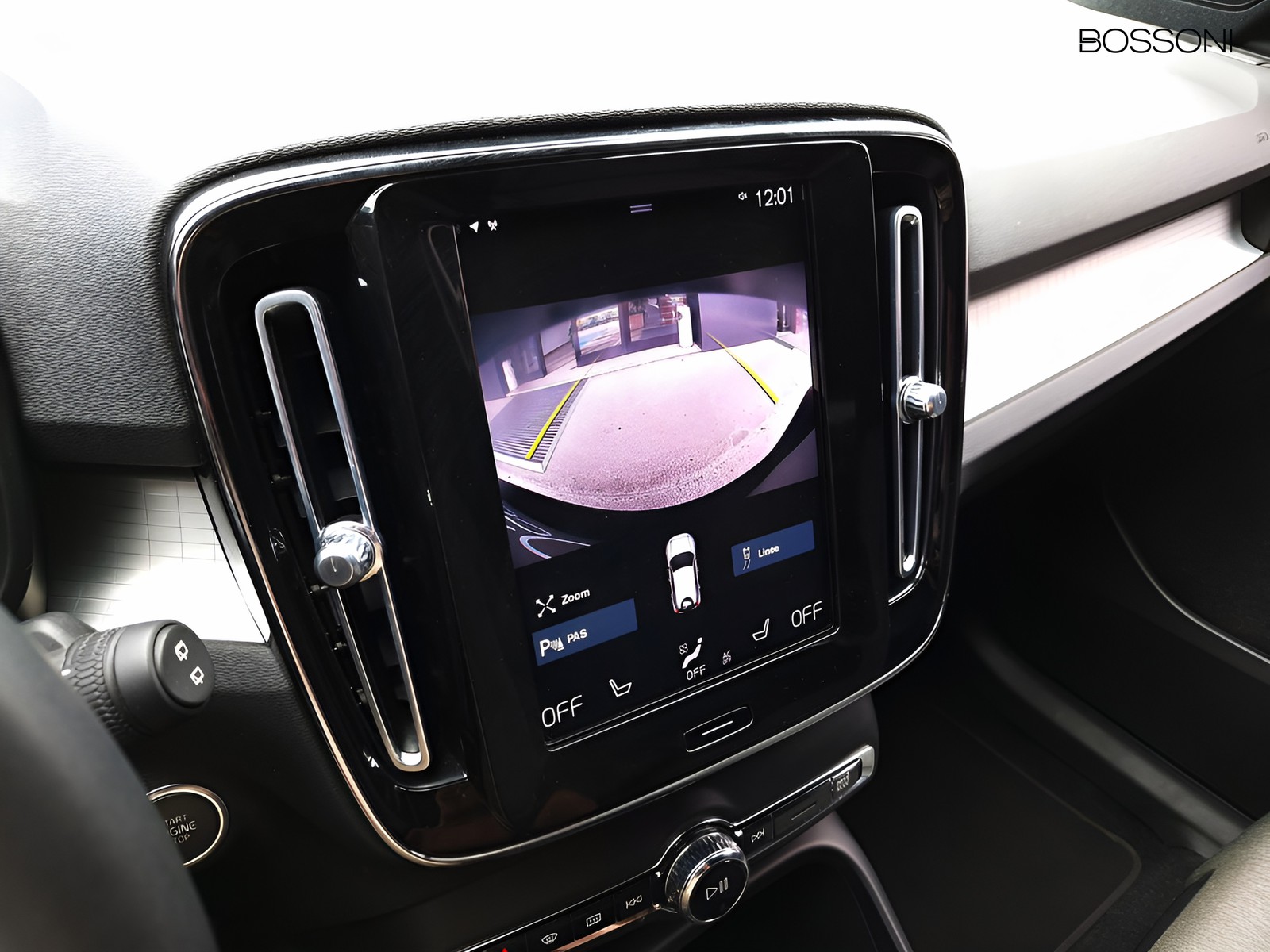 16 - Volvo XC40 1.5 t4 recharge plug-in-hybrid core automatico