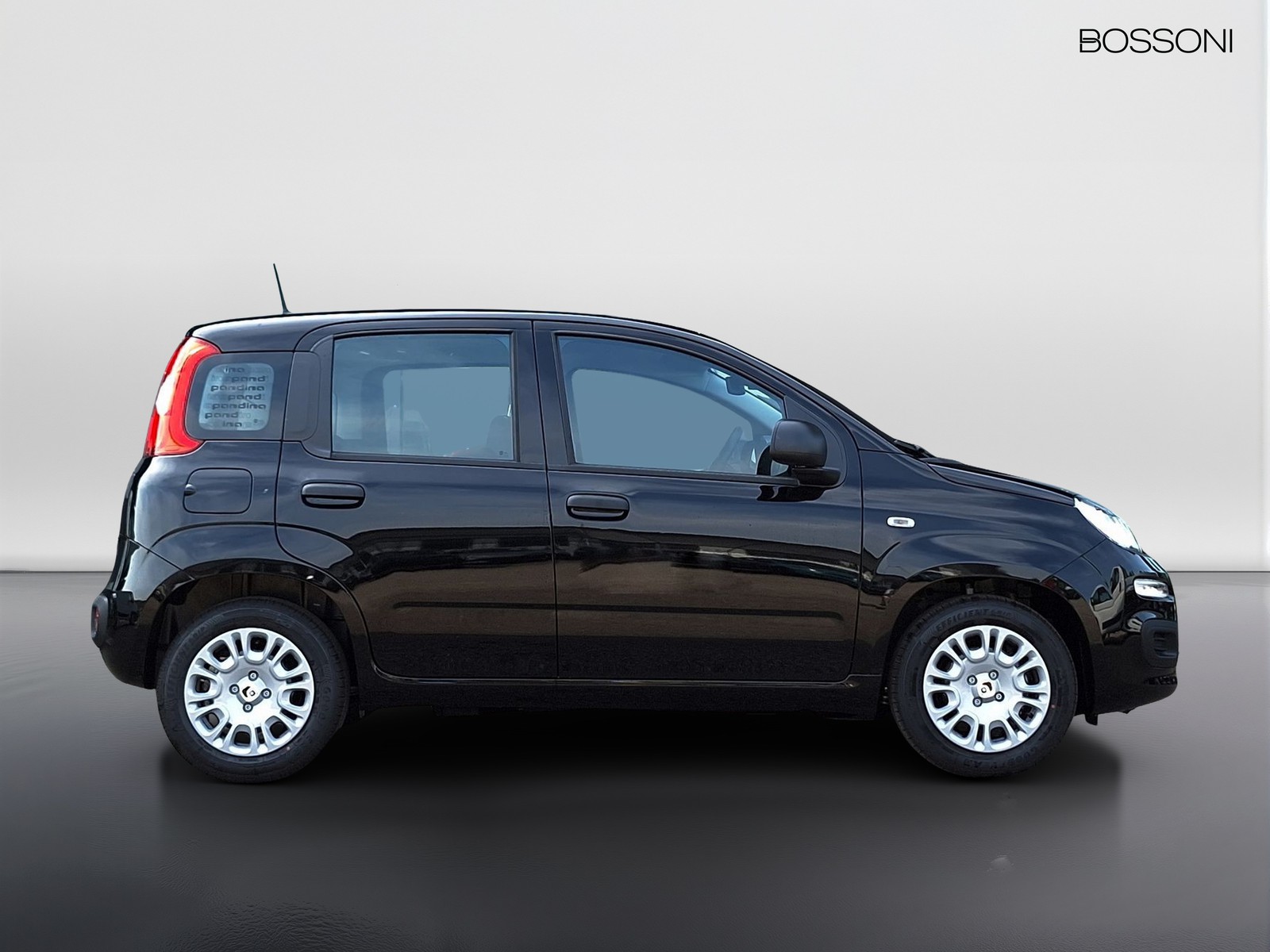 4 - Fiat Pandina 1.0 firefly hybrid 65cv icon s&s