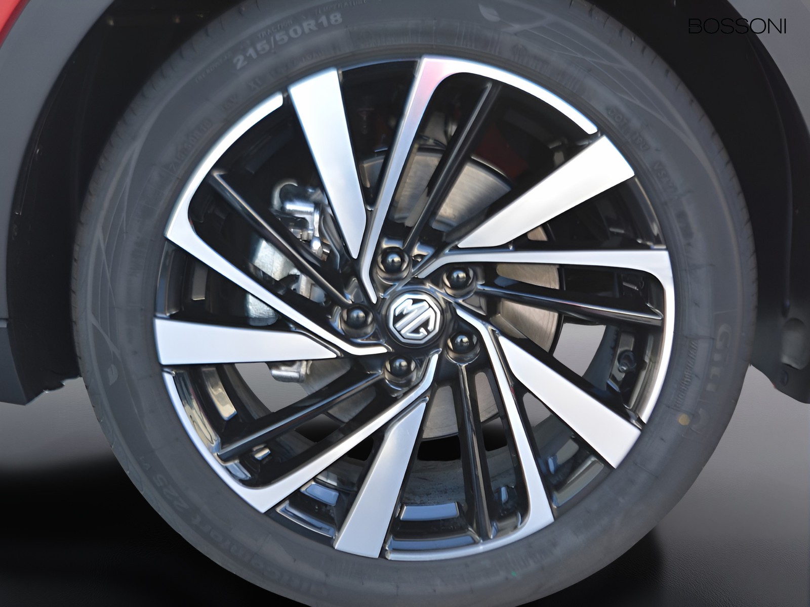 17 - Mg ZS 1.5 hybrid+ luxury auto
