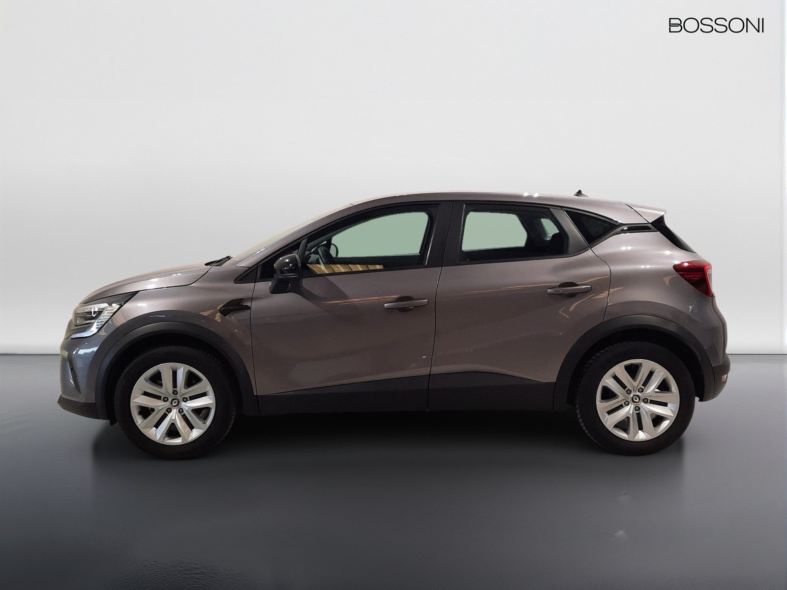 3 - Renault Captur 1.6 e-tech hybrid zen auto 145cv