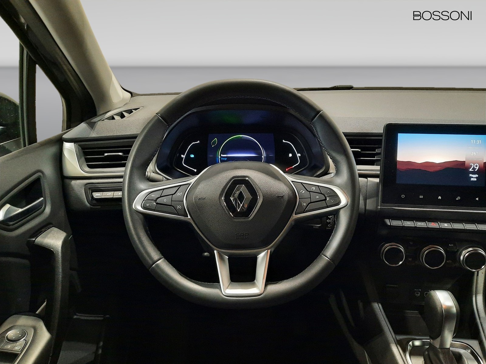 8 - Renault Captur 1.6 e-tech hybrid zen auto 145cv