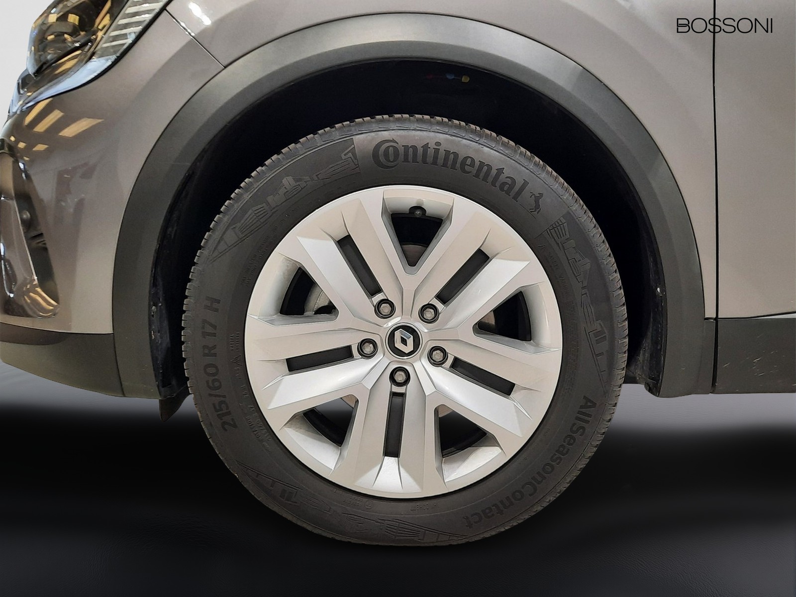 20 - Renault Captur 1.6 e-tech hybrid zen auto 145cv
