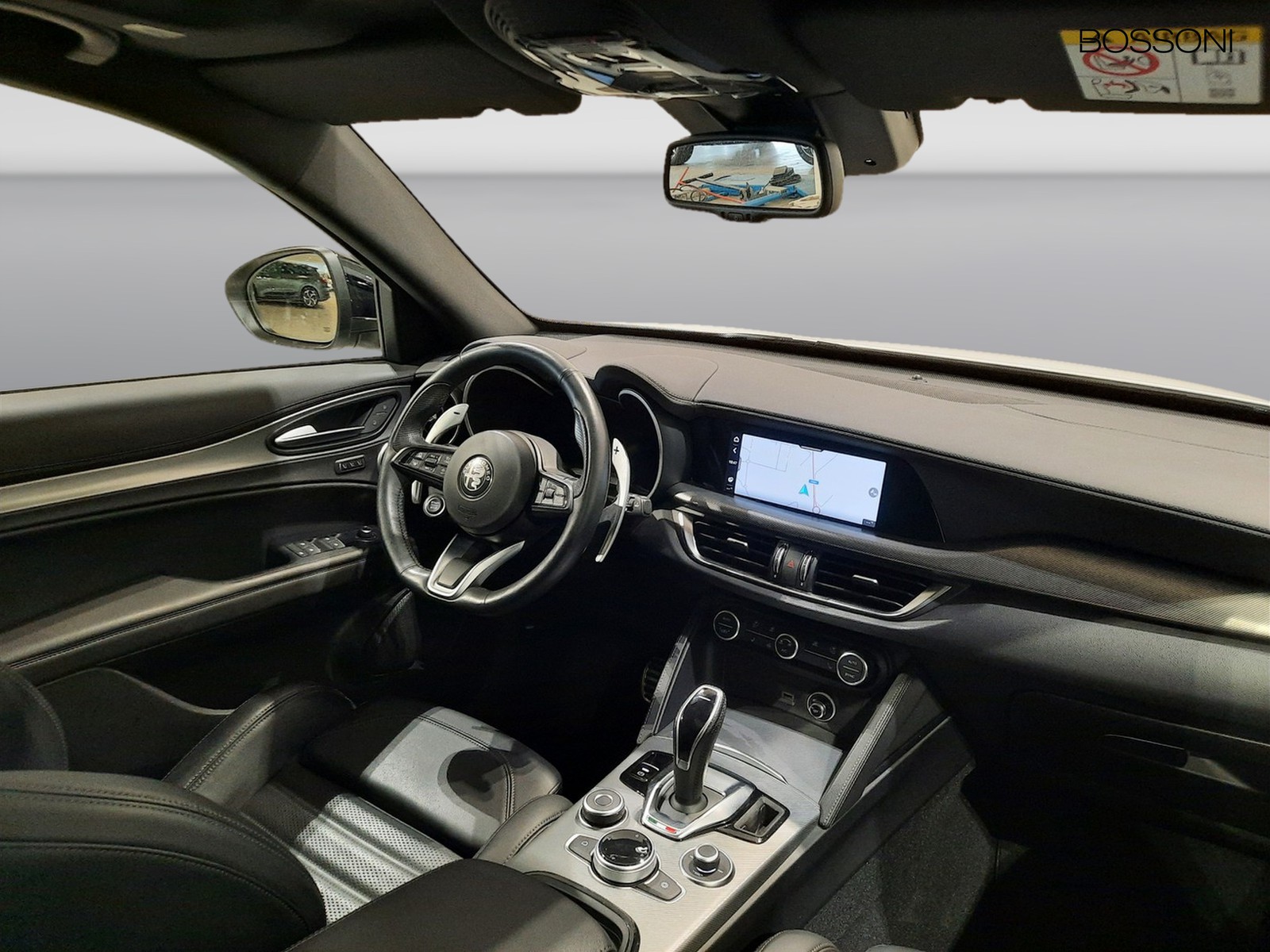 6 - Alfa Romeo Stelvio 2.2 turbo 210cv veloce q4 at8