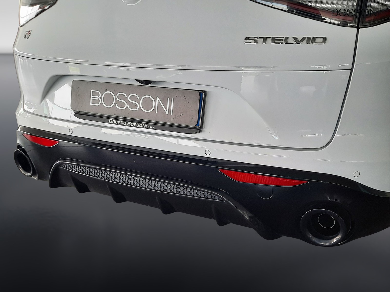 23 - Alfa Romeo Stelvio 2.2 turbo 210cv veloce q4 at8