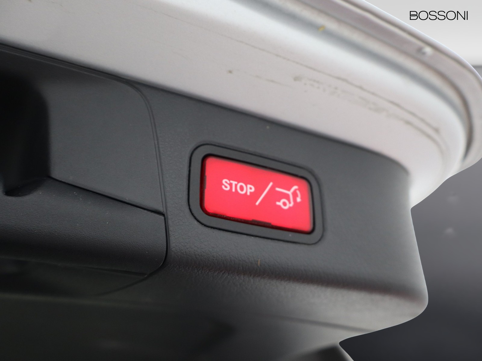 18 - Mercedes Classe B 200 d premium 8g-dct