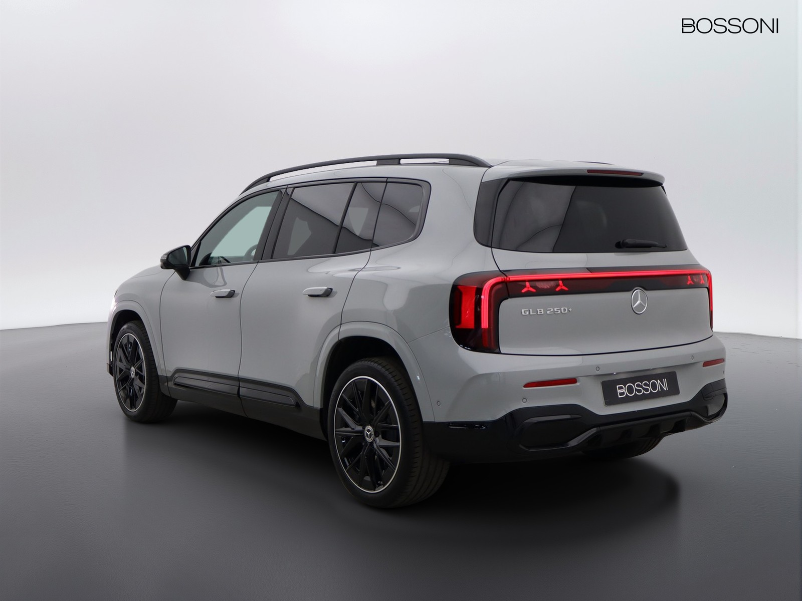 5 - Mercedes GLB eq 250+ premium