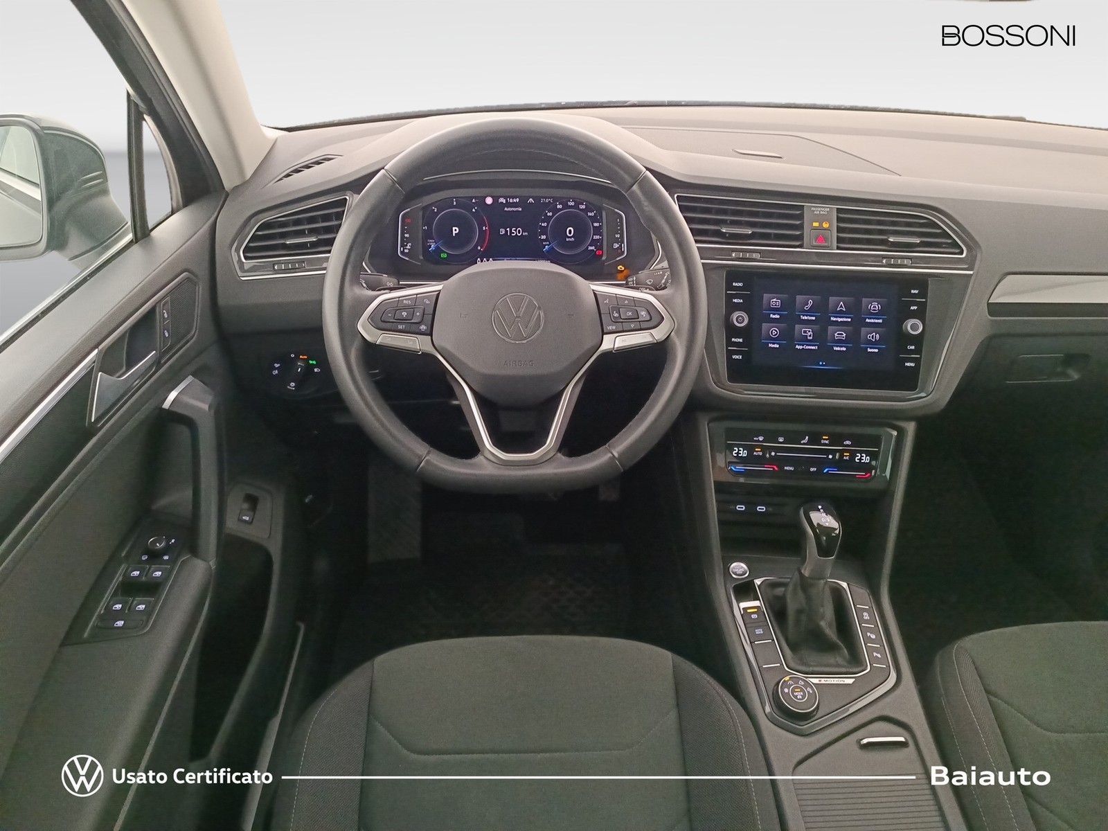 8 - Volkswagen Tiguan 2.0 tdi scr 150cv elegance 4motion dsg