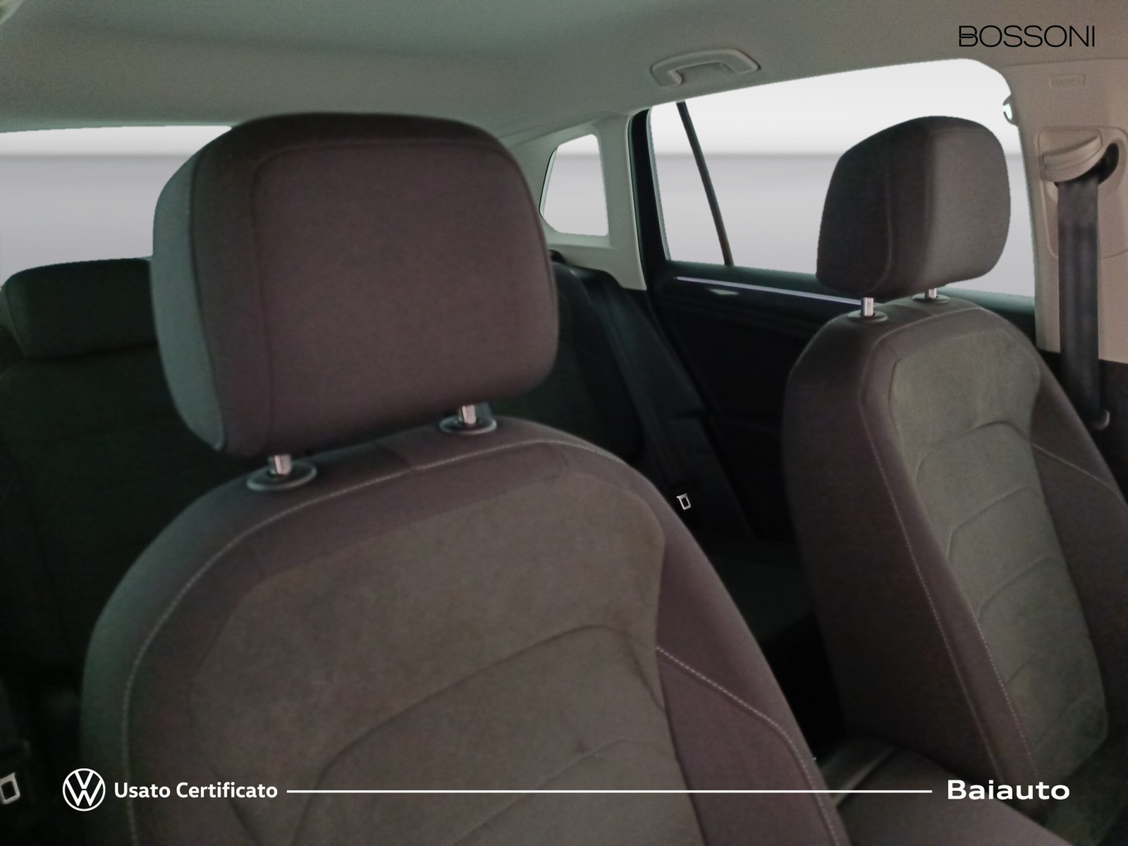 22 - Volkswagen Tiguan 2.0 tdi scr 150cv elegance 4motion dsg