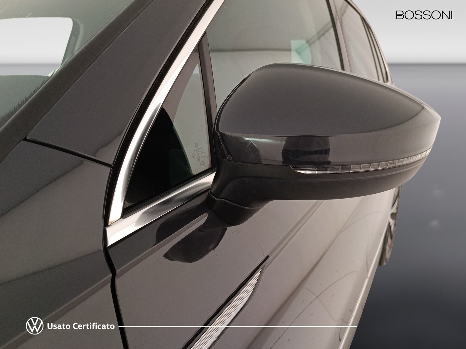 23 - Volkswagen Tiguan 2.0 tdi scr 150cv elegance 4motion dsg