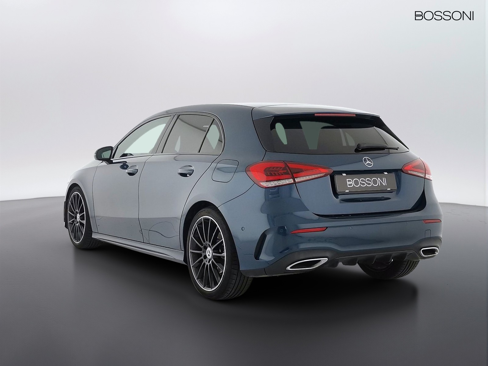 4 - Mercedes Classe A 250 premium 7g-dct